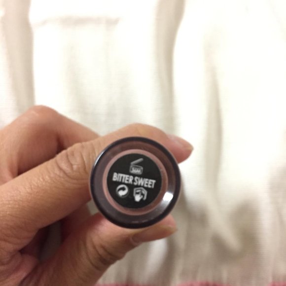 New! Ciate London Liquid Velvet - Picture 3 of 4